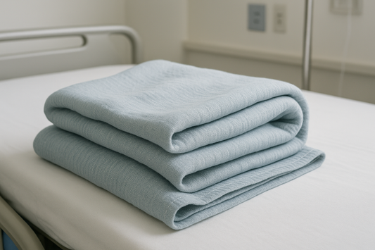 Lightweight, breathable blanket ideal for hospital environments.

Soft &amp; warm
Lightweight for year-round use
Machine washable
Durable for repeated washing
